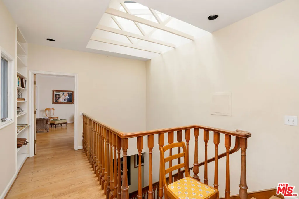 821 Malcolm Avenue, Los Angeles, California 90024 home-pic-36